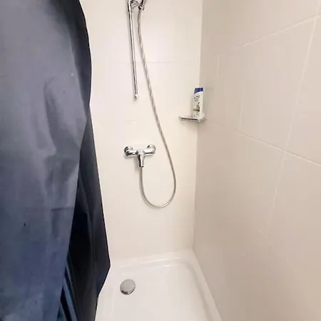 Apartamento En Lausanna شقة